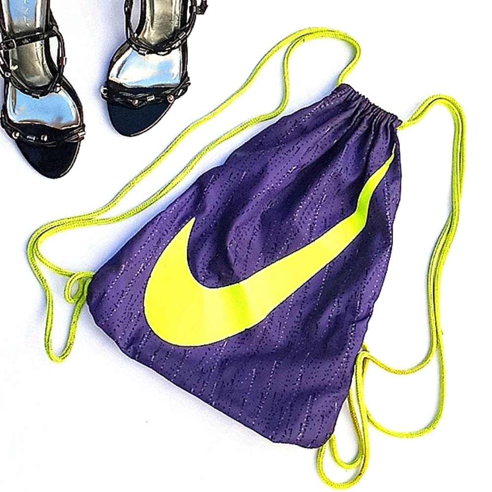 Nike Sling Bag